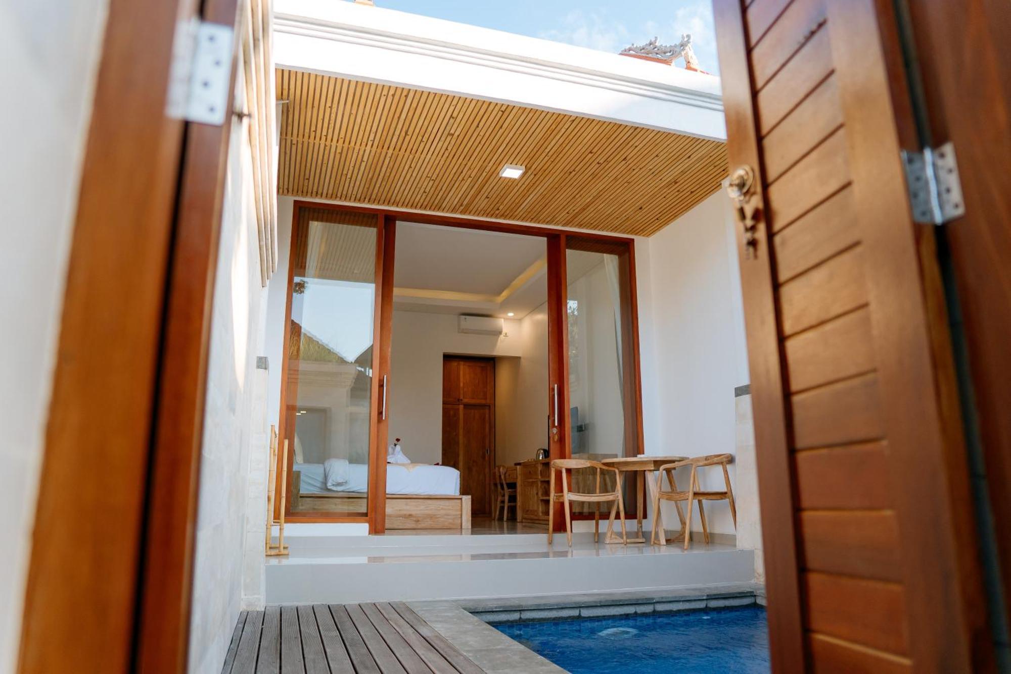 Bali Made Escape Hotel Gianyar  Exterior photo